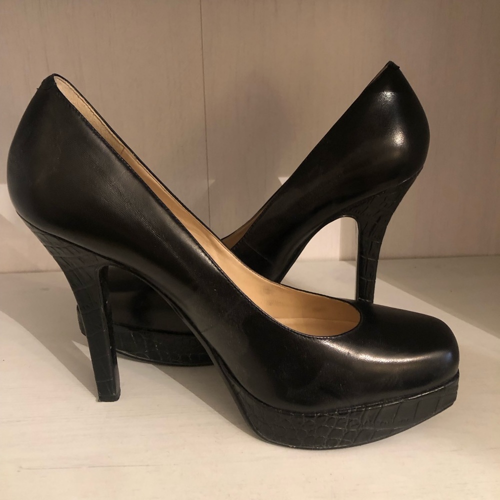Black Nine West Heels